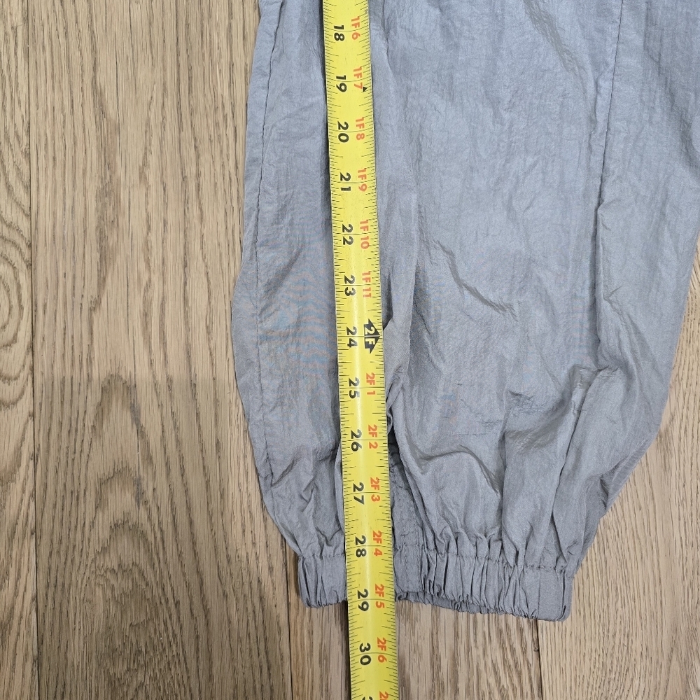 Forever 21 Gray Halographic Sleeveless Cargo Jumpsuit Size Large - Picture 10 of 16